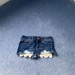 american eagle short shorts